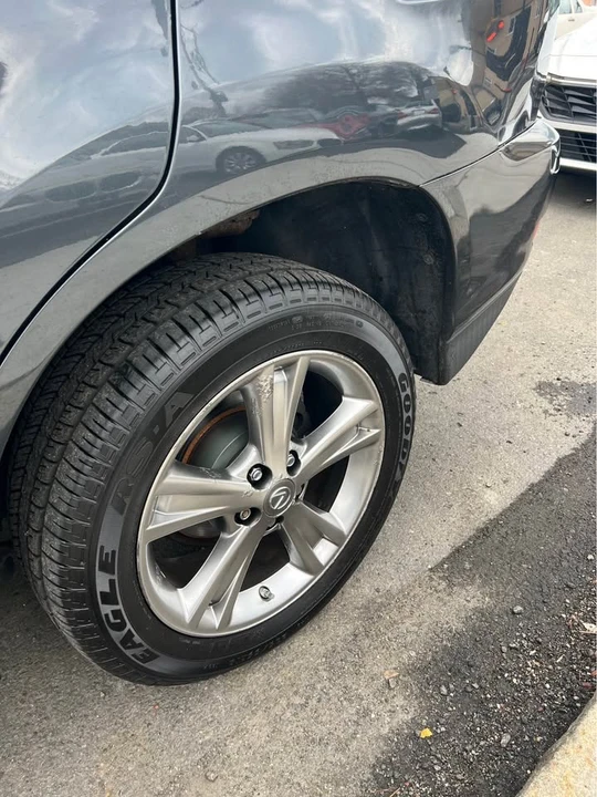 2007 Lexus RX 2nd Gen - Image 6 of 15
