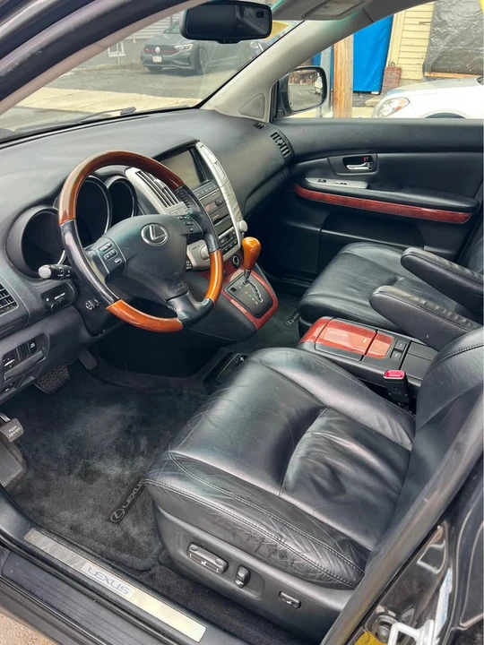 2007 Lexus RX 2nd Gen - Image 7 of 15