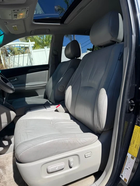 2007 Lexus RX 2nd Gen - Image 14 of 16