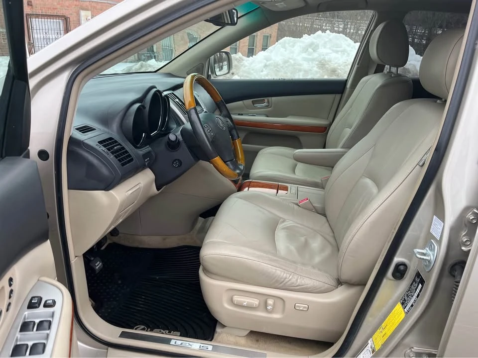 2007 Lexus RX 2nd Gen - Image 10 of 18