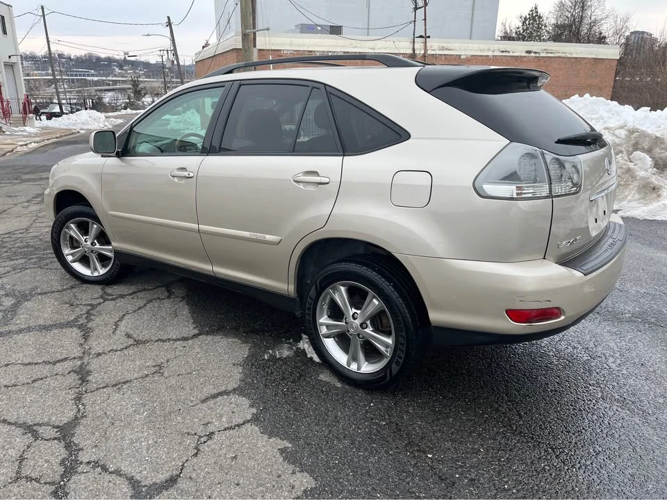2007 Lexus RX 2nd Gen - Image 4 of 18