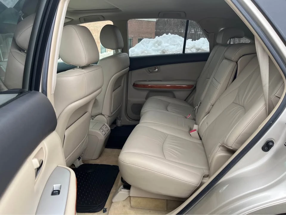2007 Lexus RX 2nd Gen - Image 11 of 18