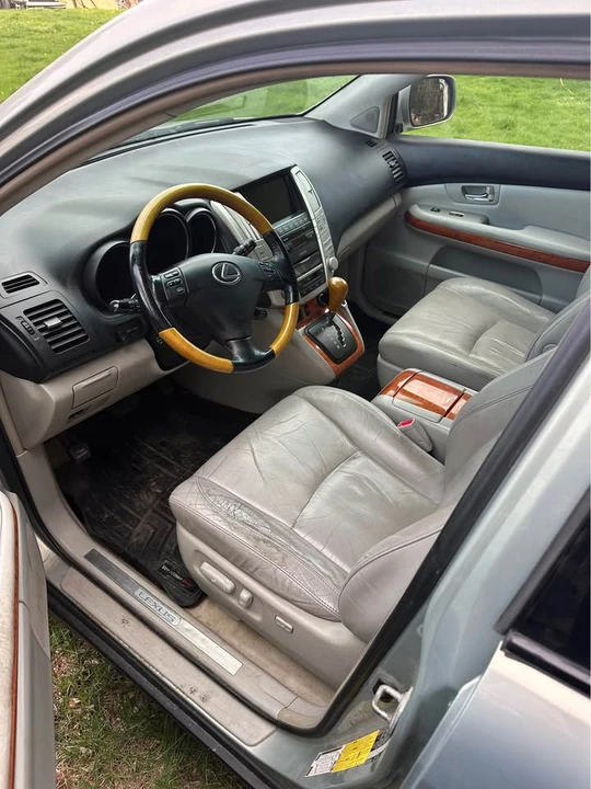 2007 Lexus RX 2nd Gen - Image 6 of 11