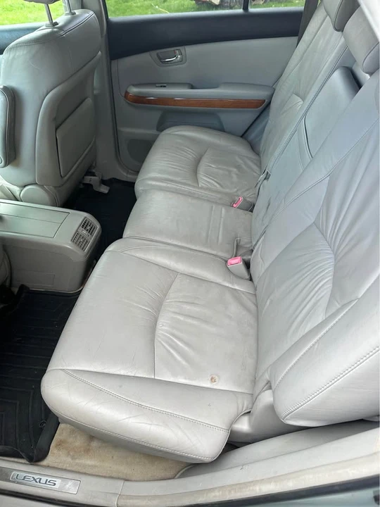 2007 Lexus RX 2nd Gen - Image 5 of 11