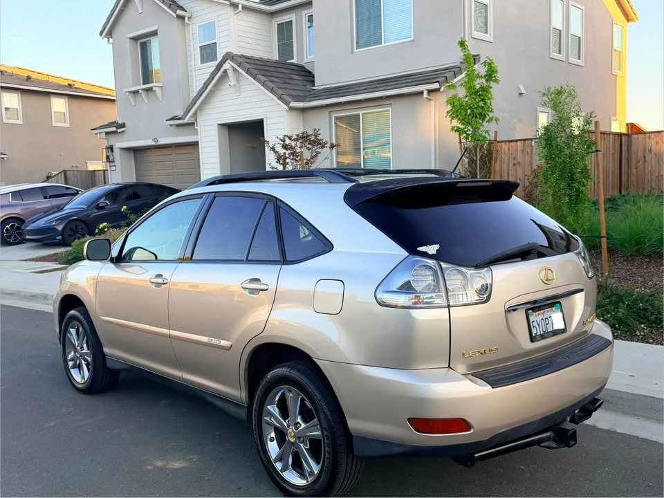 2007 Lexus RX 2nd Gen - Image 4 of 10