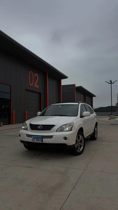 2007 Lexus RX 2nd Gen - Image 2 of 4
