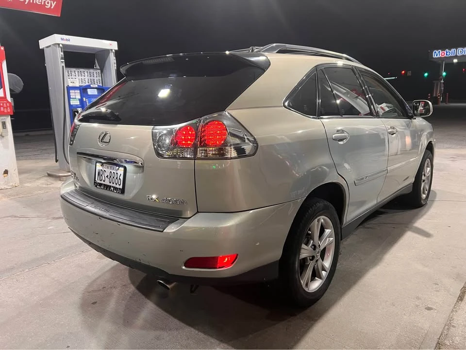 2007 Lexus RX 2nd Gen - Image 10 of 14