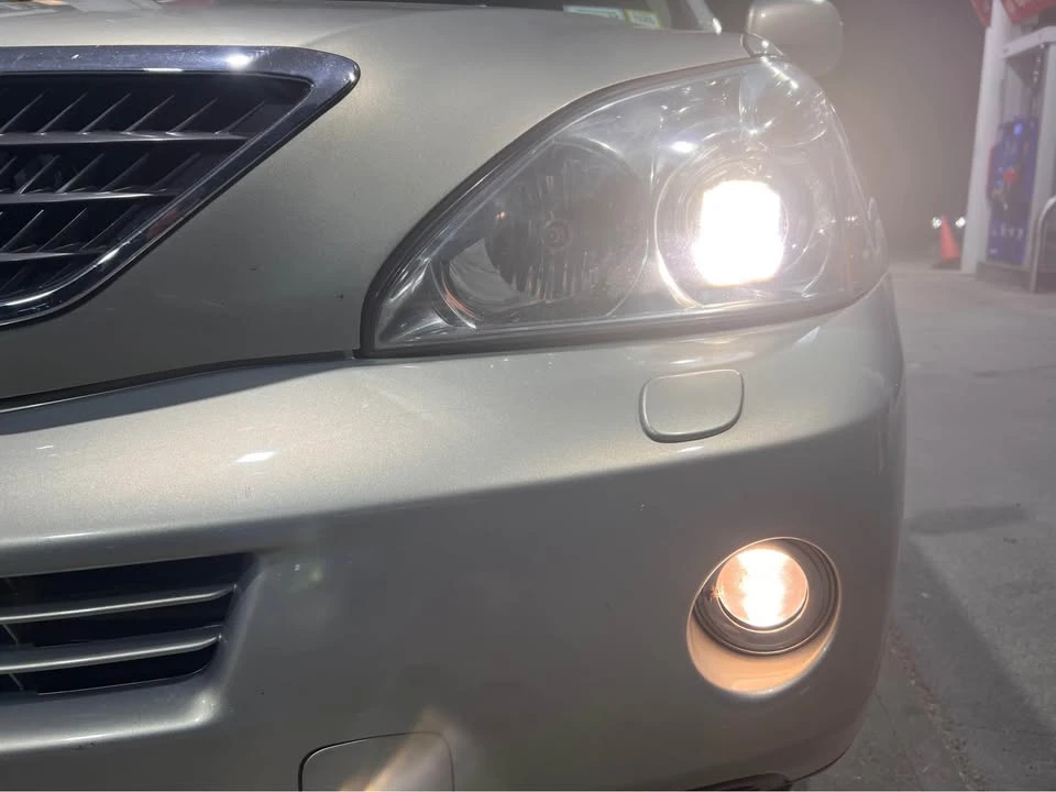 2007 Lexus RX 2nd Gen - Image 12 of 14