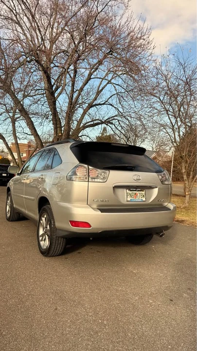 2007 Lexus RX 2nd Gen - Image 4 of 15