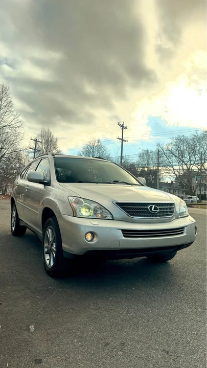 2007 Lexus RX 2nd Gen - Image 2 of 15
