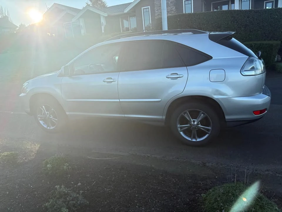 2007 Lexus RX 2nd Gen - Image 3 of 10