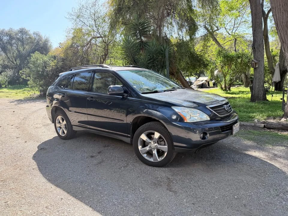 2007 Lexus RX 2nd Gen - Image 2 of 9