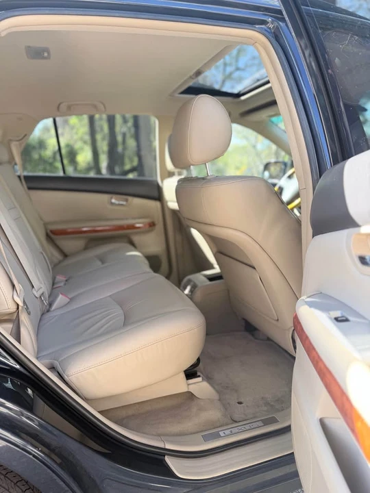2007 Lexus RX 2nd Gen - Image 6 of 8