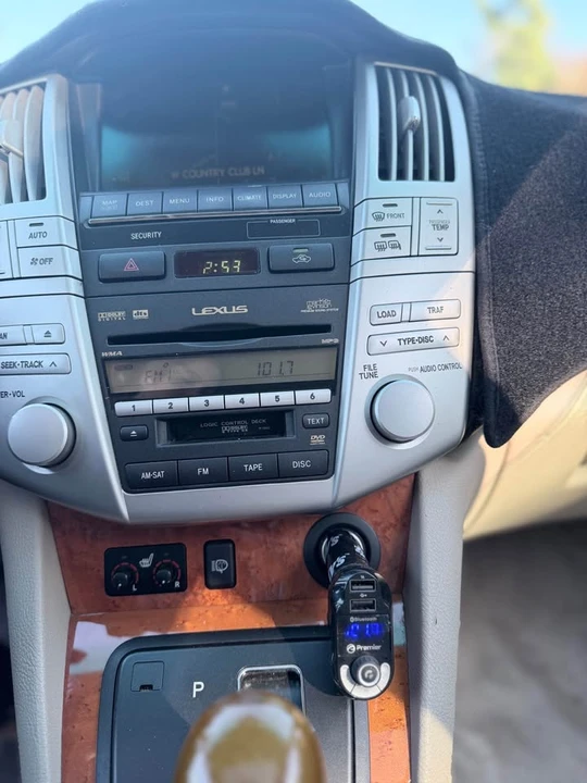2007 Lexus RX 2nd Gen - Image 5 of 8