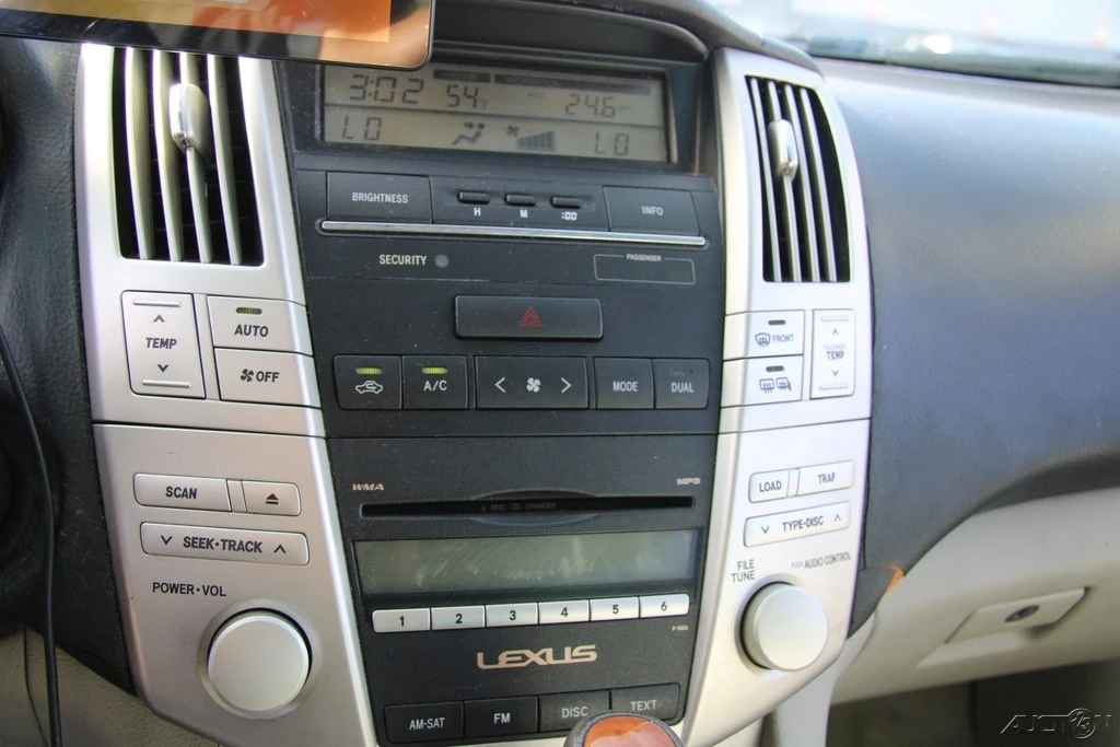 2007 Lexus RX 2nd Gen - Image 15 of 21