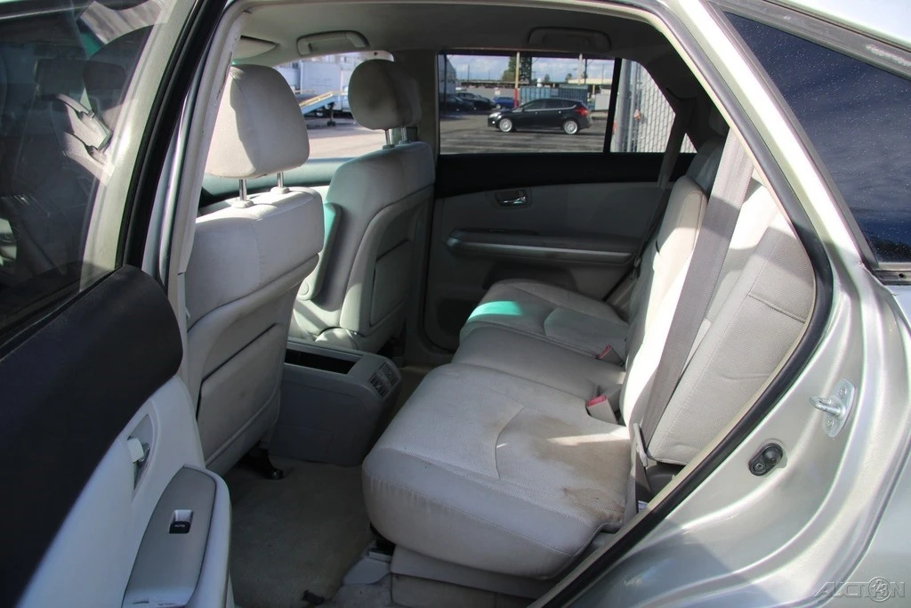 2007 Lexus RX 2nd Gen - Image 19 of 21