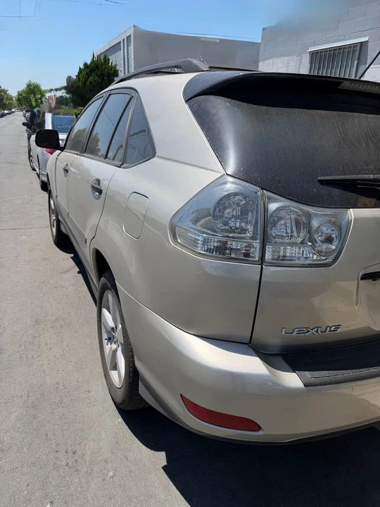 2007 Lexus RX 2nd Gen - Image 3 of 5