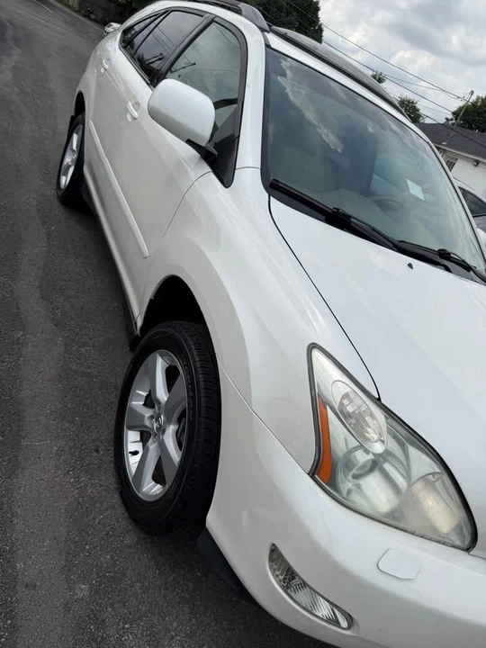 2007 Lexus RX 2nd Gen - Image 2 of 16