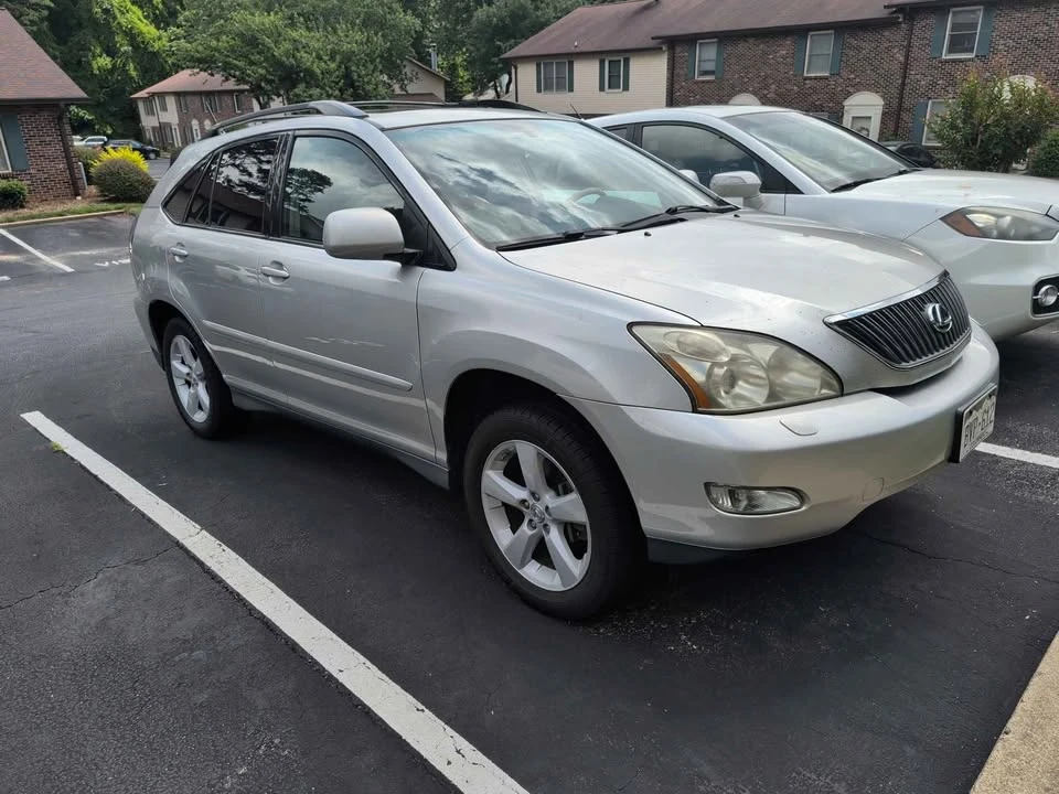 2007 Lexus RX 2nd Gen - Image 3 of 11