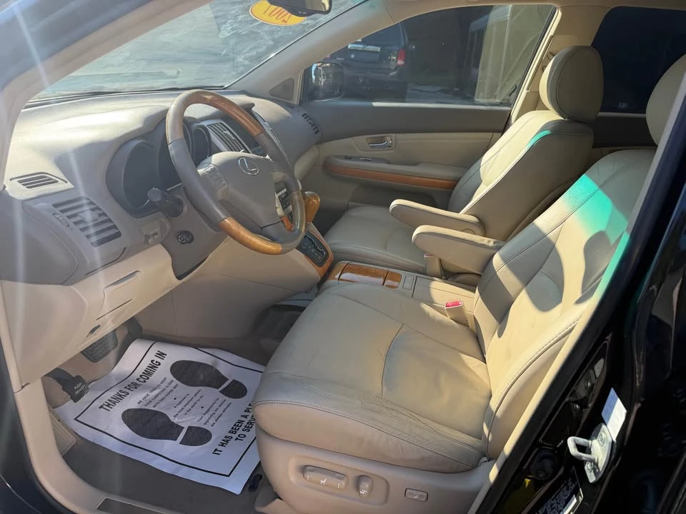 2007 Lexus RX 2nd Gen - Image 5 of 12
