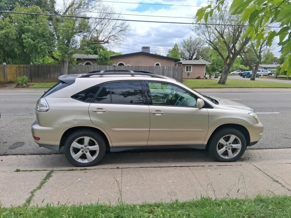 2007 Lexus RX 2nd Gen - Image 3 of 8