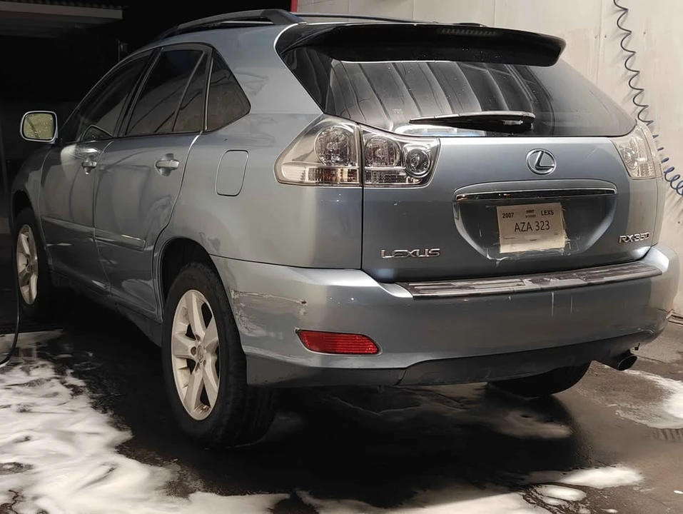 2007 Lexus RX 2nd Gen - Image 3 of 11