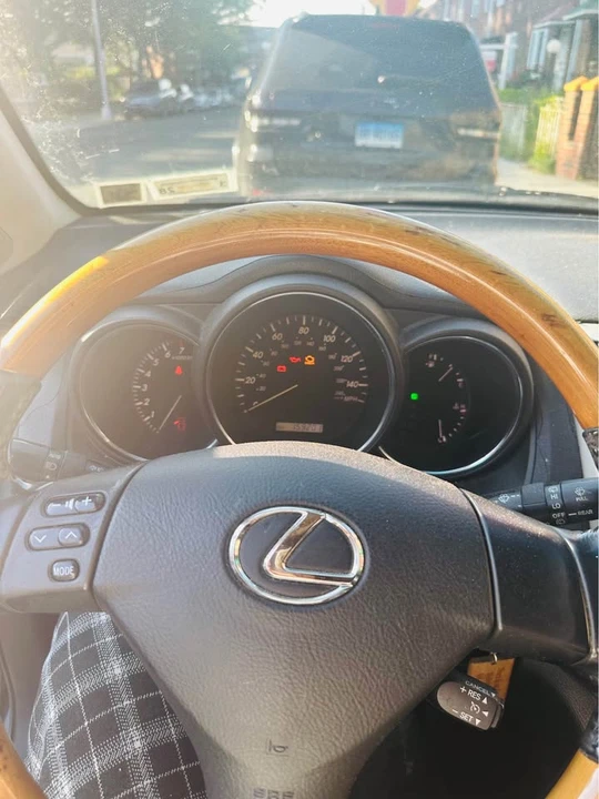 2007 Lexus RX 2nd Gen - Image 7 of 7