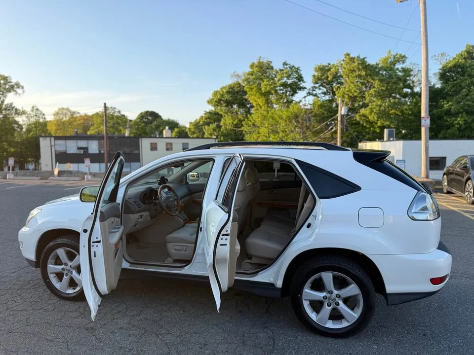 2007 Lexus RX 2nd Gen - Image 10 of 20