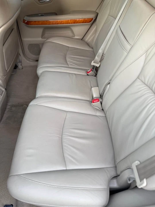 2007 Lexus RX 2nd Gen - Image 14 of 20