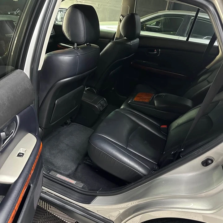 2007 Lexus RX 2nd Gen - Image 6 of 10