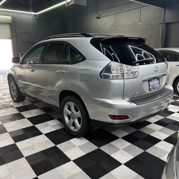 2007 Lexus RX 2nd Gen - Image 2 of 10