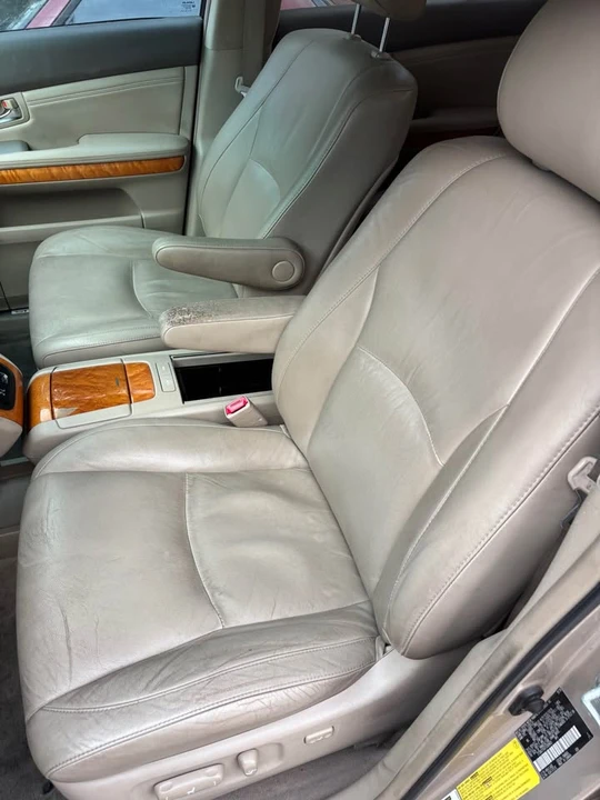 2007 Lexus RX 2nd Gen - Image 6 of 10
