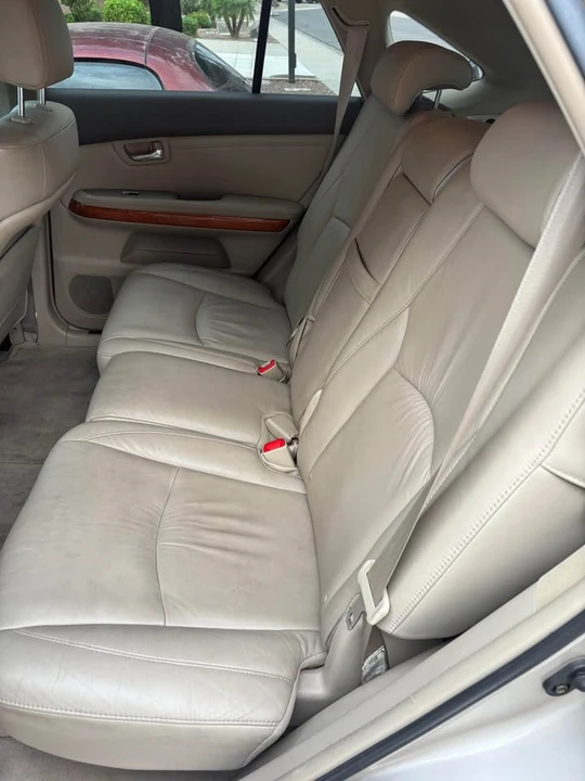 2007 Lexus RX 2nd Gen - Image 7 of 10