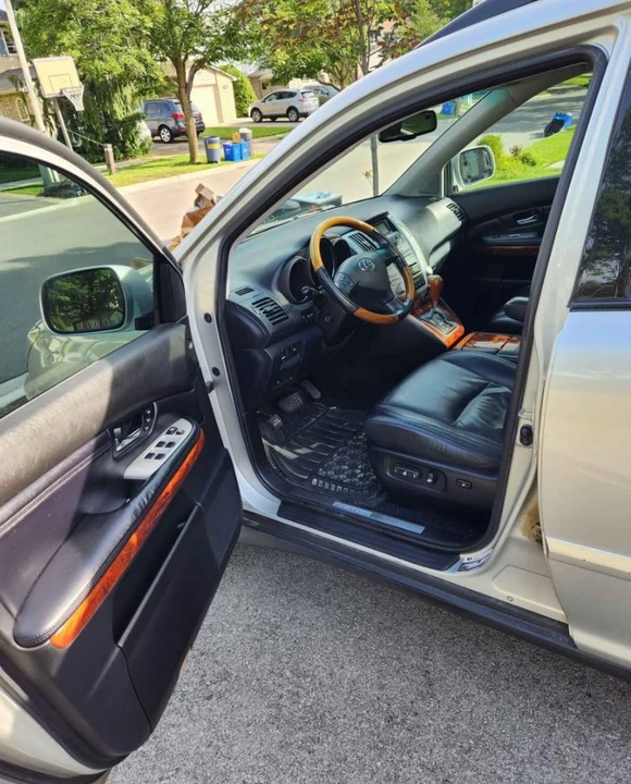 2007 Lexus RX 2nd Gen - Image 5 of 10