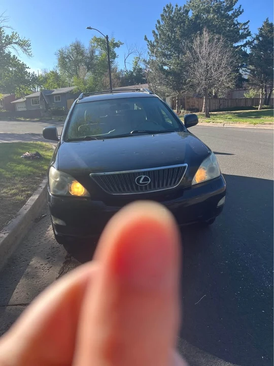 2007 Lexus RX 2nd Gen - Image 3 of 10