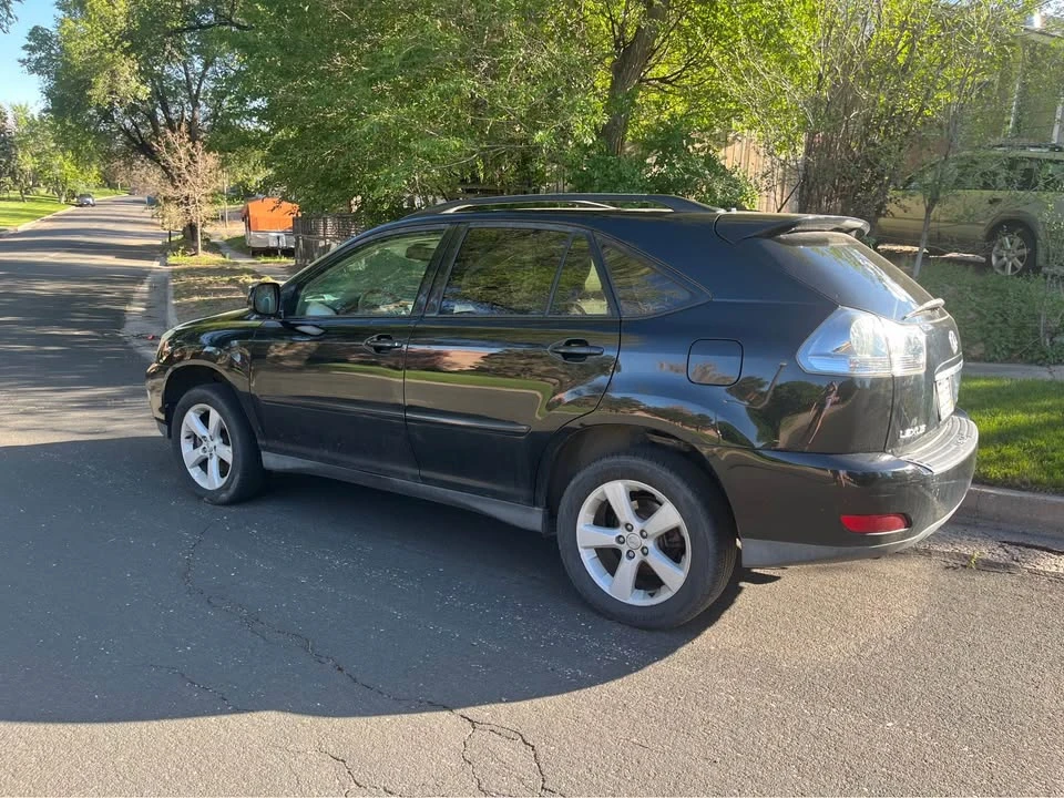 2007 Lexus RX 2nd Gen - Image 2 of 10