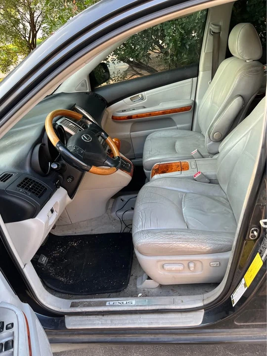 2007 Lexus RX 2nd Gen - Image 6 of 10