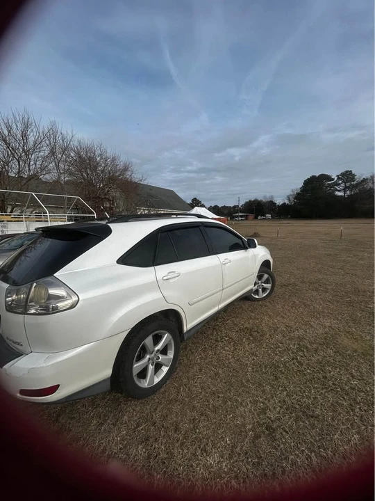 2007 Lexus RX 2nd Gen - Image 3 of 10