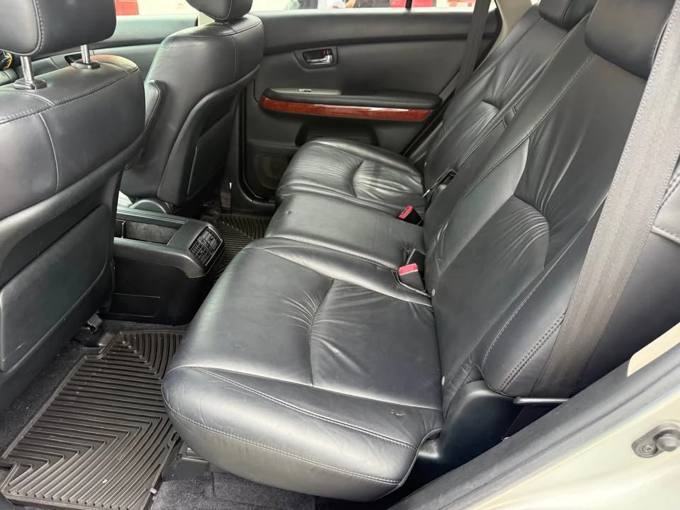 2007 Lexus RX 2nd Gen - Image 8 of 9