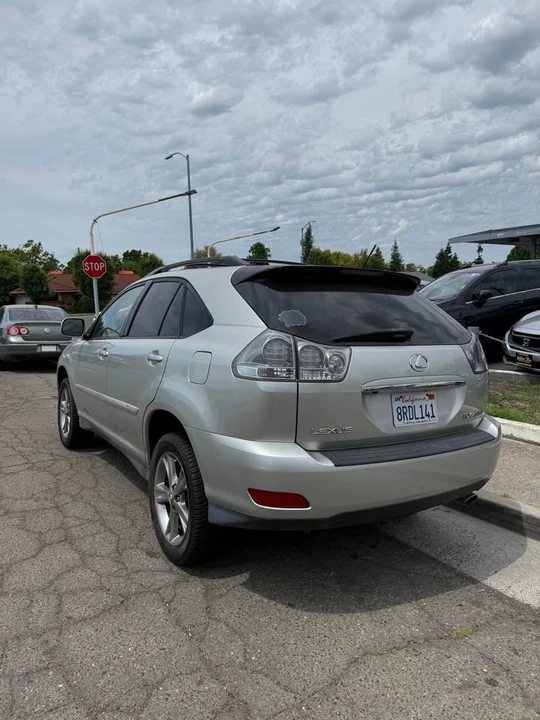 2007 Lexus RX 2nd Gen - Image 2 of 9