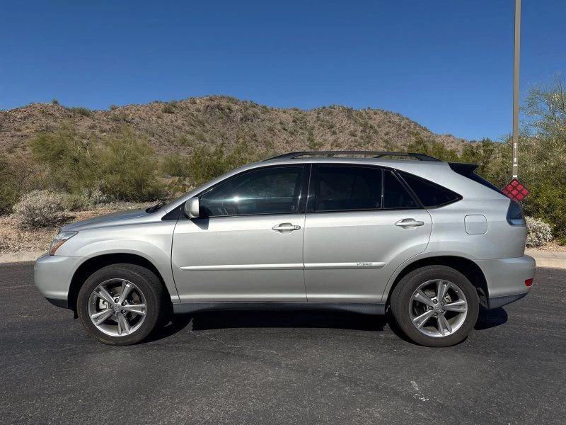 2007 Lexus RX 2nd Gen - Image 2 of 10