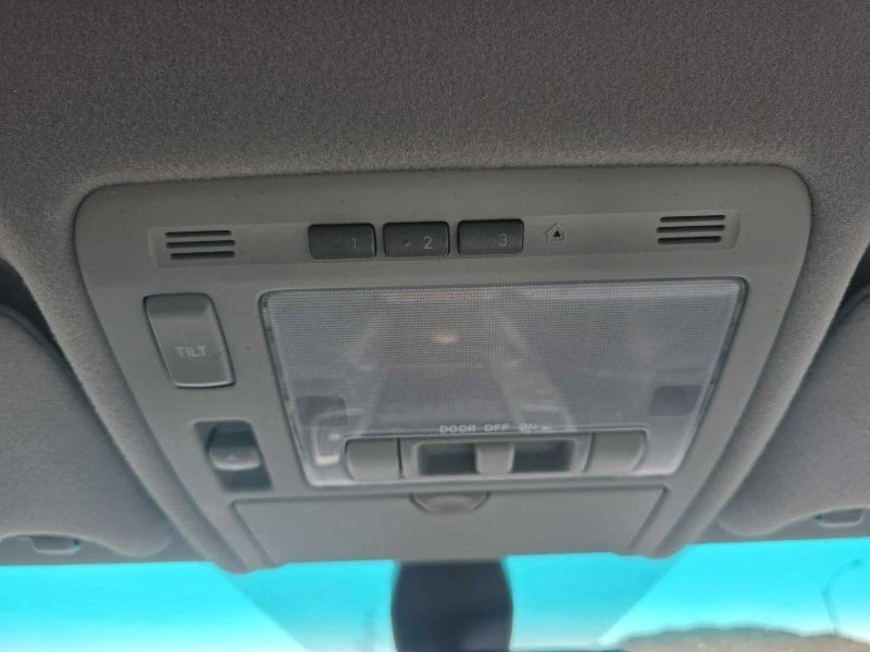2007 Lexus RX 2nd Gen - Image 14 of 21