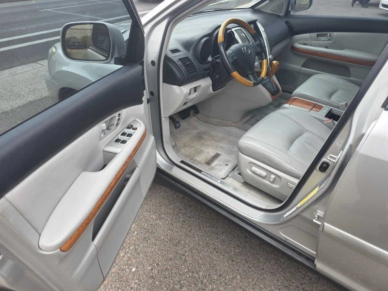 2007 Lexus RX 2nd Gen - Image 9 of 21