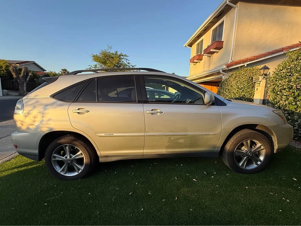 2007 Lexus RX 2nd Gen - Image 4 of 8