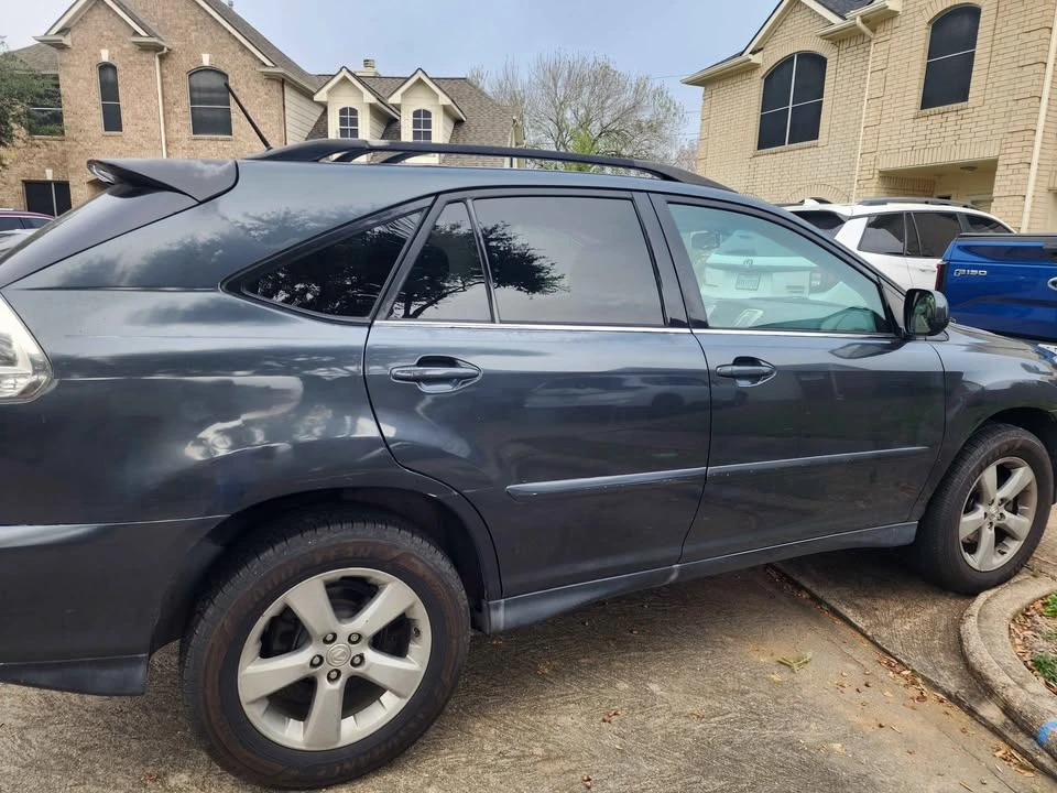 2007 Lexus RX 2nd Gen - Image 3 of 10
