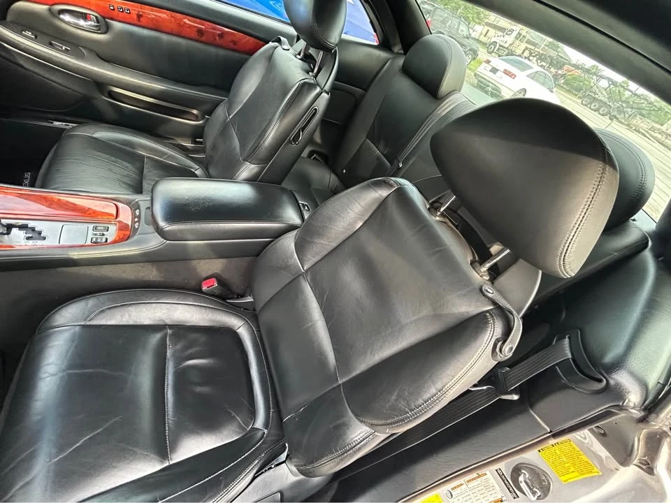 2007 Lexus SC430 - Image 11 of 12