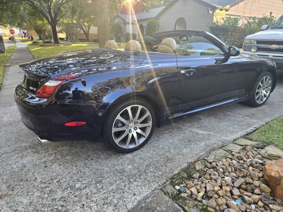 2007 Lexus SC430 - Image 4 of 17