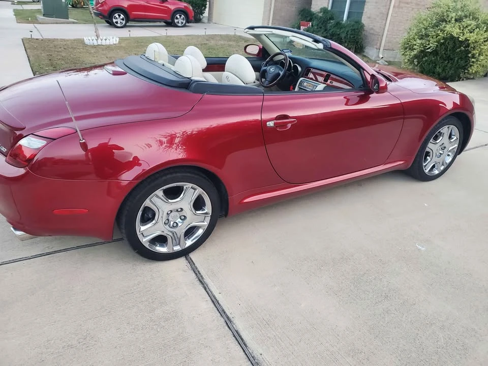 2007 Lexus SC430 - Image 10 of 17