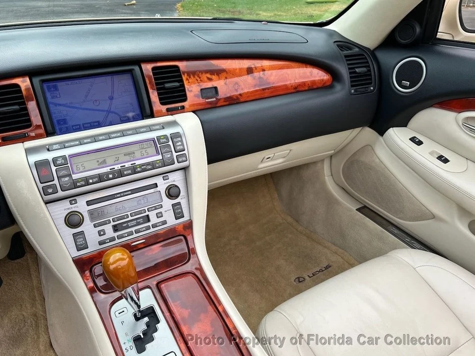 2007 Lexus SC430 - Image 8 of 12