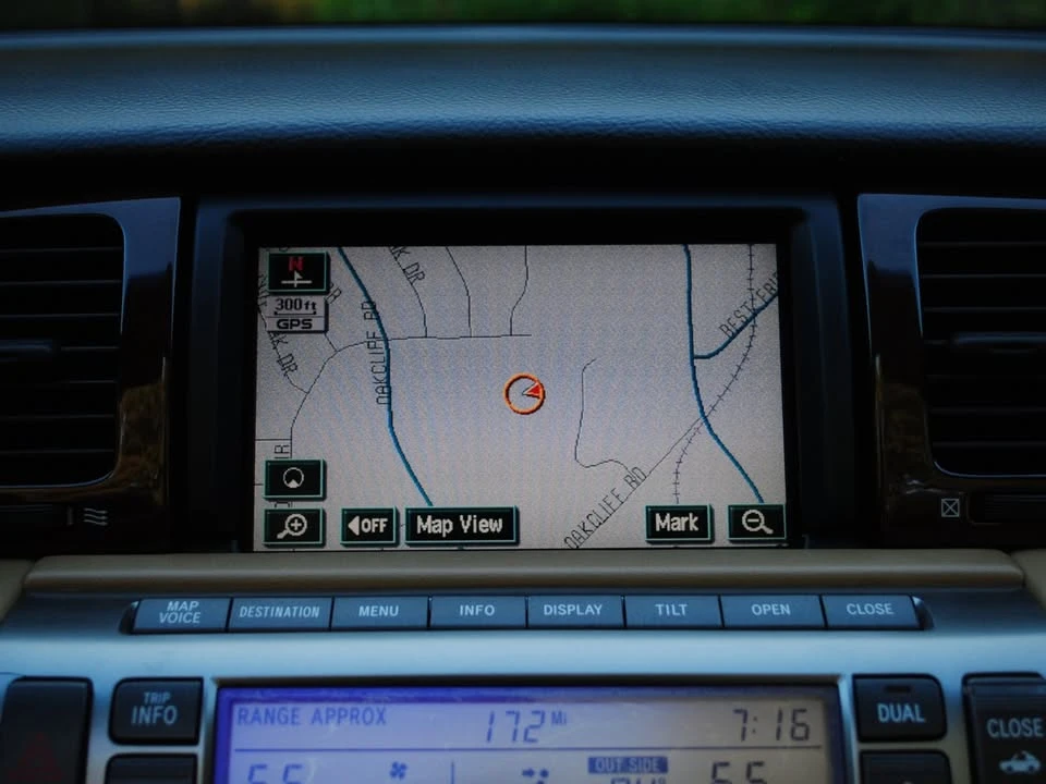 2007 Lexus SC430 - Image 12 of 19